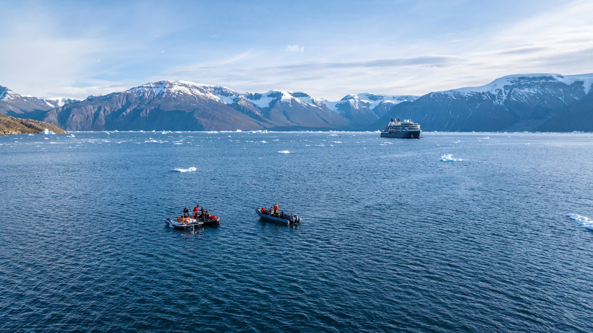 Seabourn Venture - Submarine 5.jpg